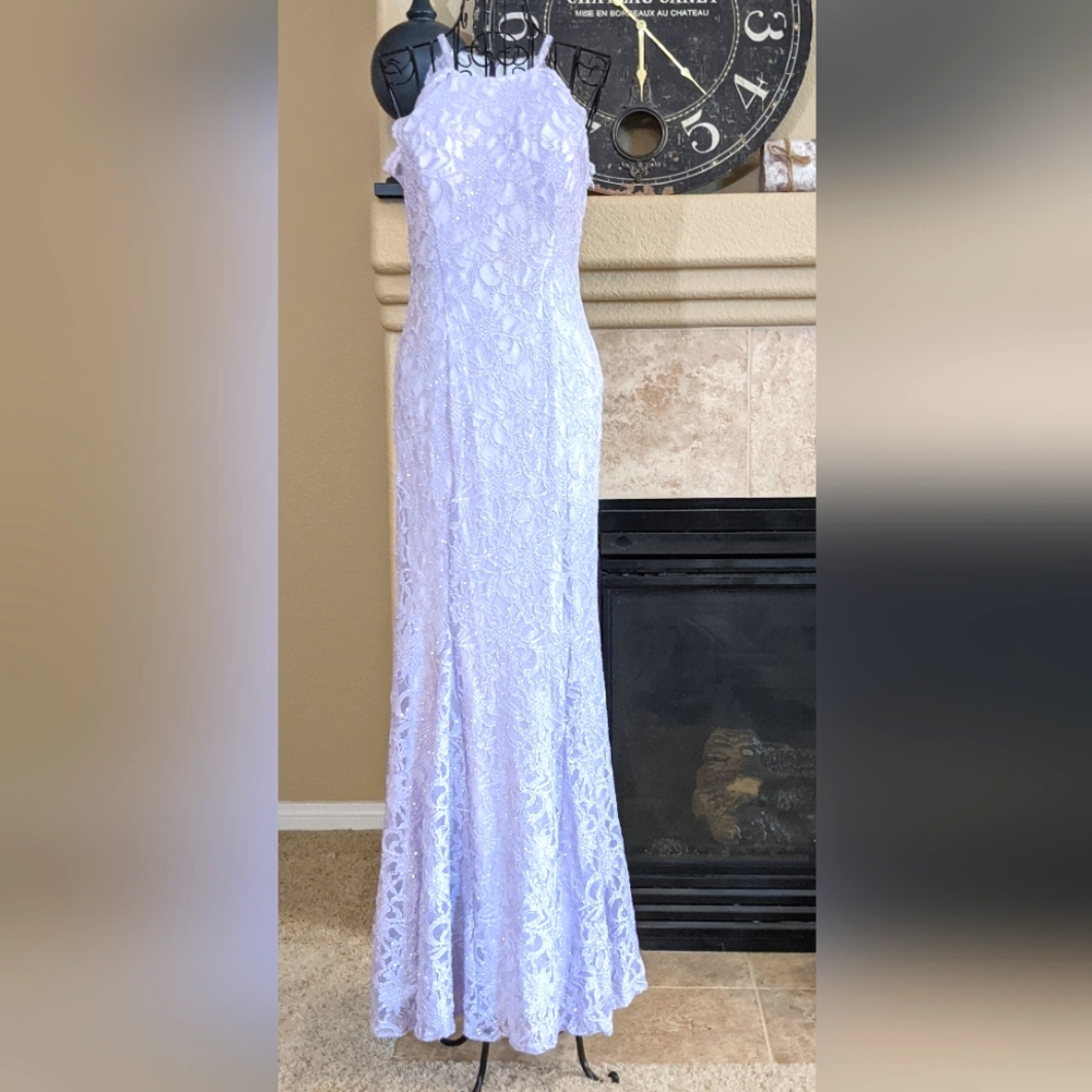 Women's NightWay Lavender Mermaid Gown or Prom Dress w/ sparkle Size 8